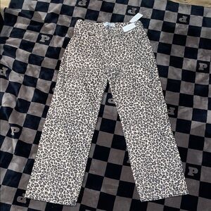 Abercrombie & Fitch Leopard Print High Rise Pants